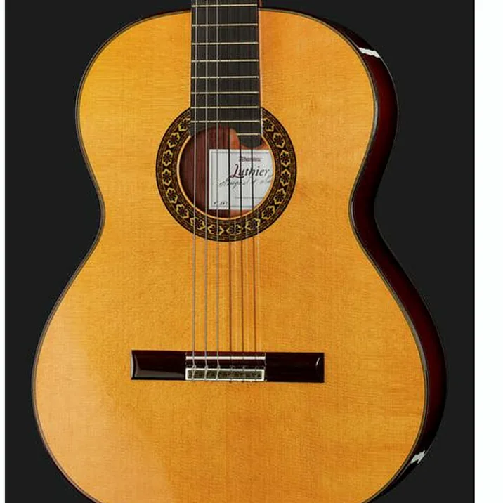Alhambra Luthier India Montecabrer