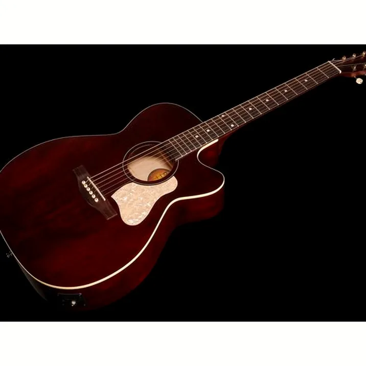 Art Lutherie Legacy Tennessee Red Cw Q1T
