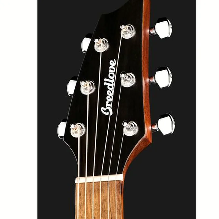 Breedlove Discovery S Concert Mahogany