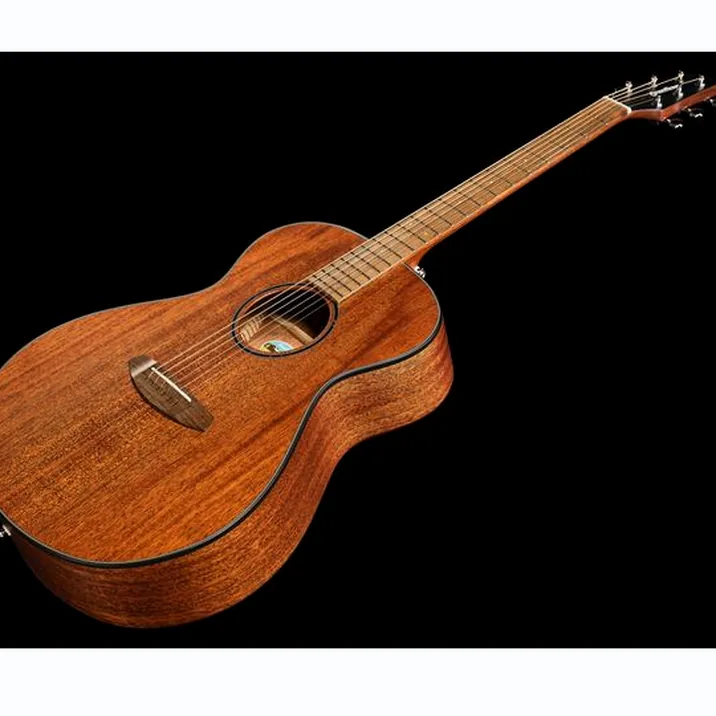 Breedlove Discovery S Concert Mahogany