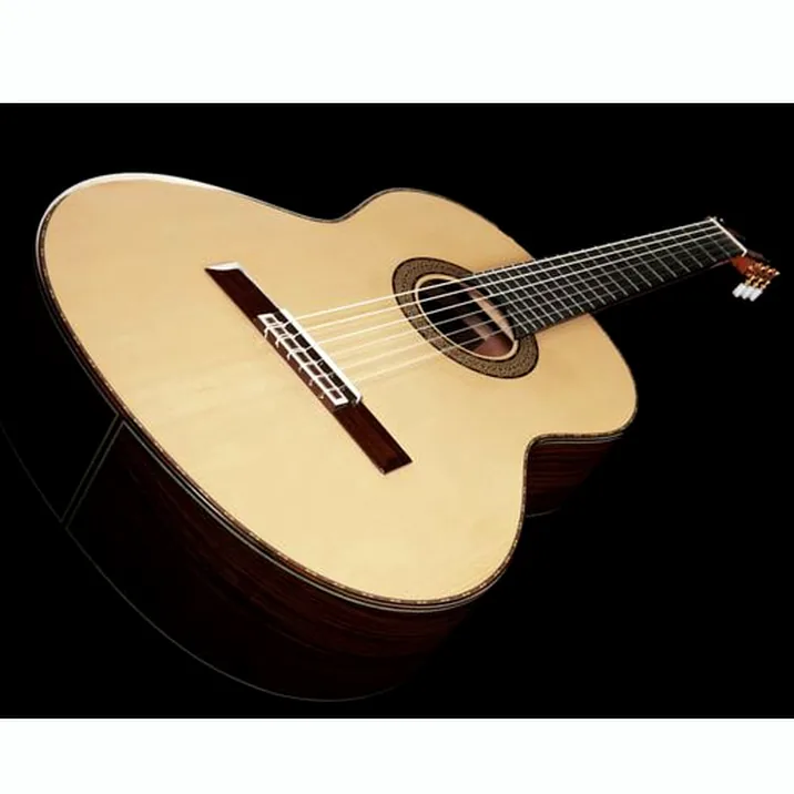 Amalio Burguet 2M Spruce w/Case