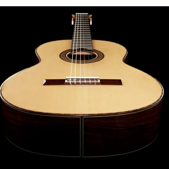 Amalio Burguet 2M Spruce w/Case