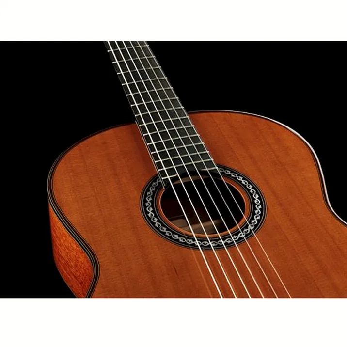 Cordoba C 9 Crossover Cedar