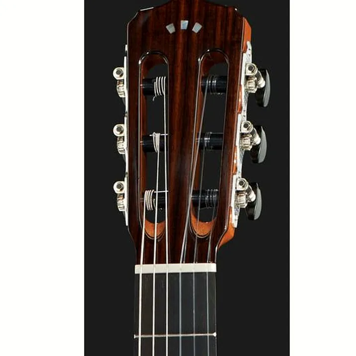 Cordoba C 9 Crossover Cedar