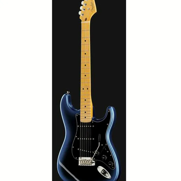 Fender AM Pro II Strat MN DK NIT