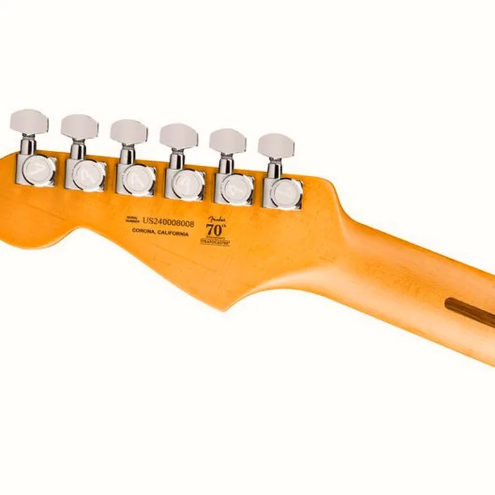 Fender Am Ultra II Strat HSS MN SRD