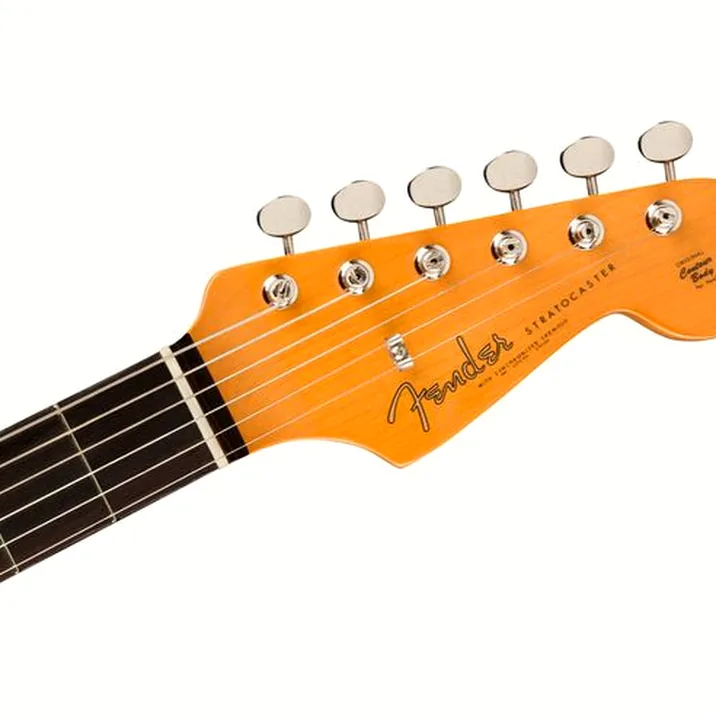 Fender Av Ii 61 Strat Rw Wt3Tb