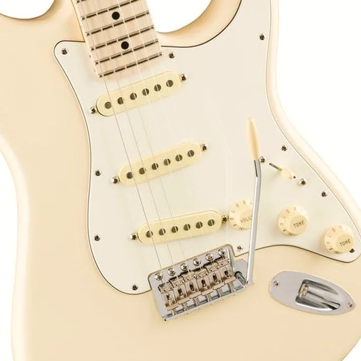 Fender LTD AM Perf Strat MN OWT