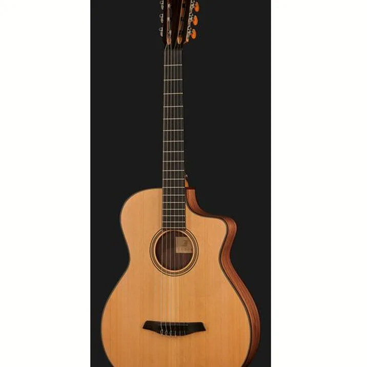 Furch GNc 2-CW a Grand Nylon w/Bag