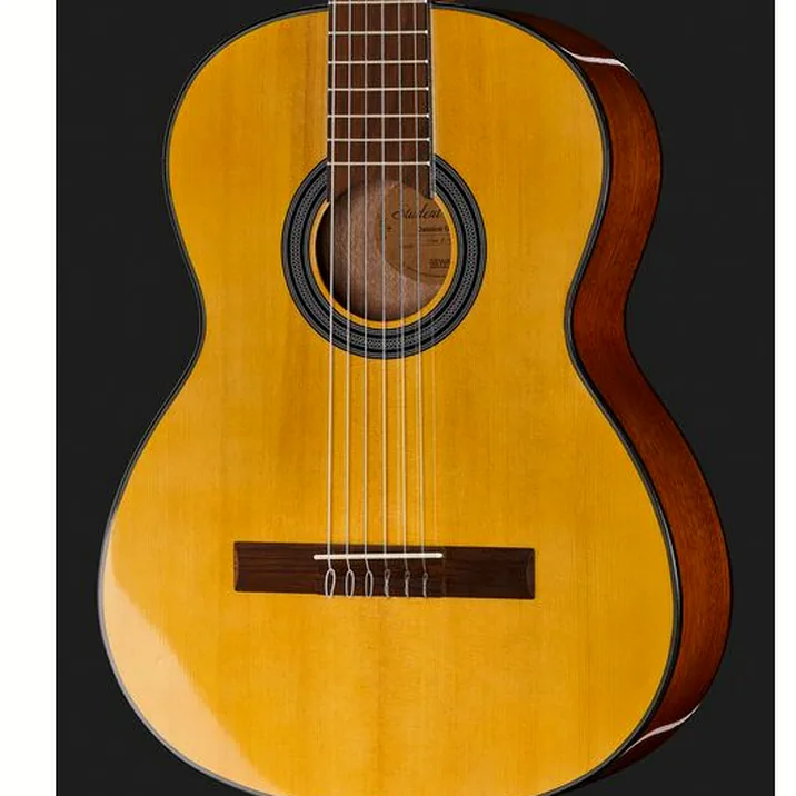 Gewa Student Solid Top Spruce 4 4