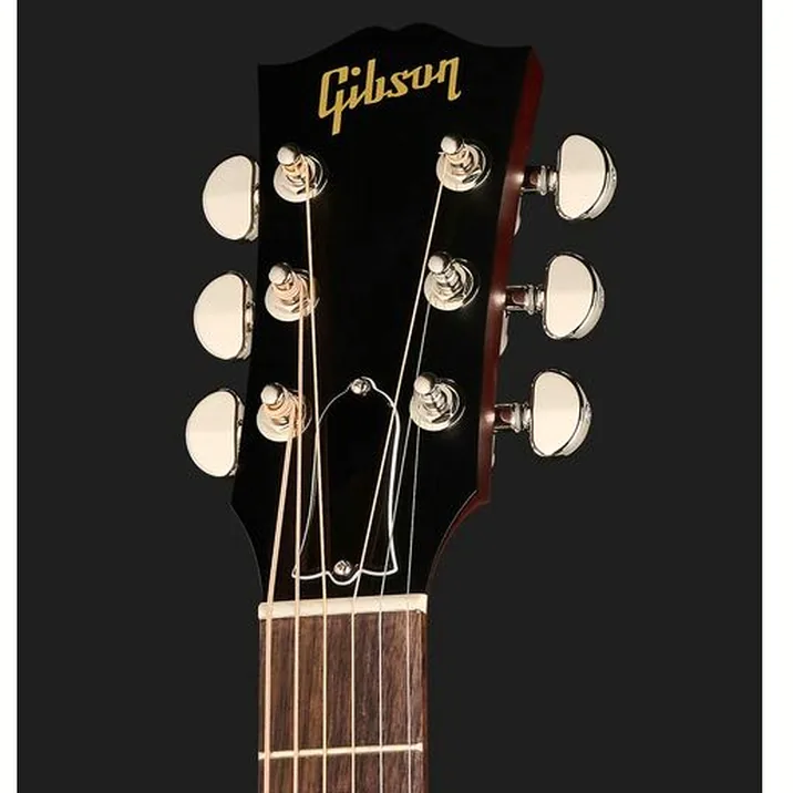 Gibson J-45 Special Satin Wine Red