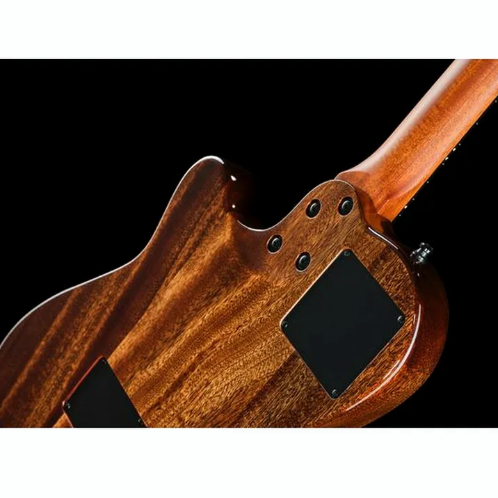 Godin A6 Ultra Dlx Natural