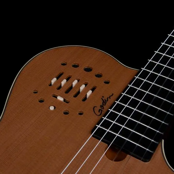 Godin Multiac Grand Concert Deluxe