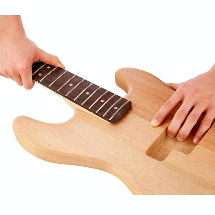 Harley Benton Bassguitar Kit Pstyle