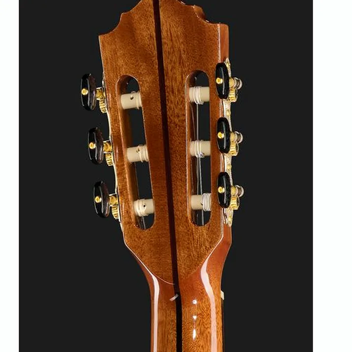 Höfner HF18 Classical