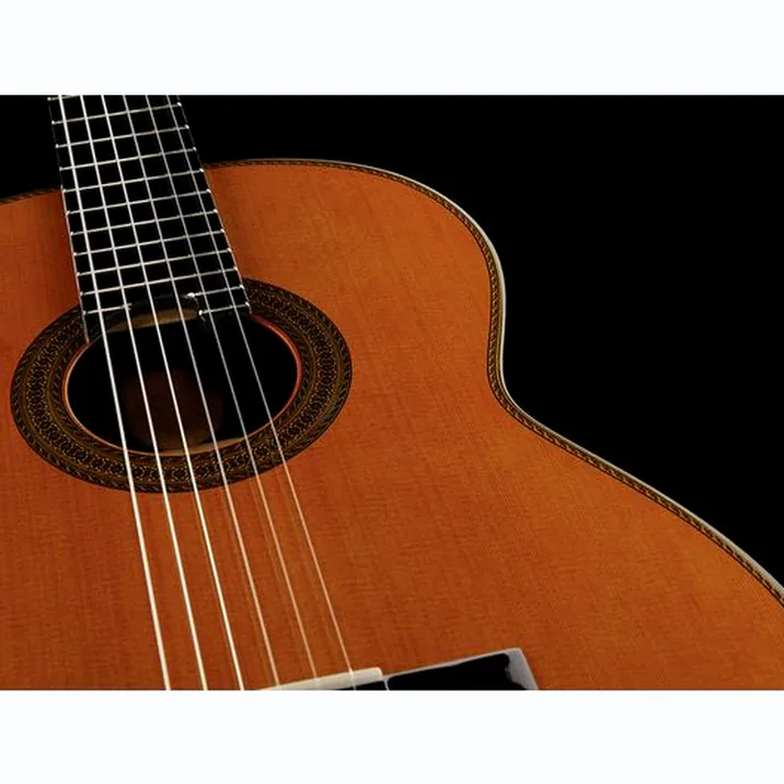 Juan Hernandez Romance Cedar