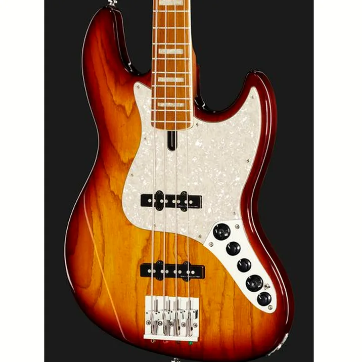 Marcus Miller V8 4 Ts