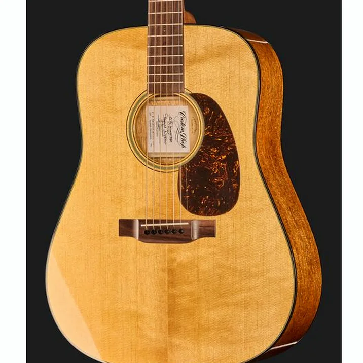 Martin Guitar Custom D-18