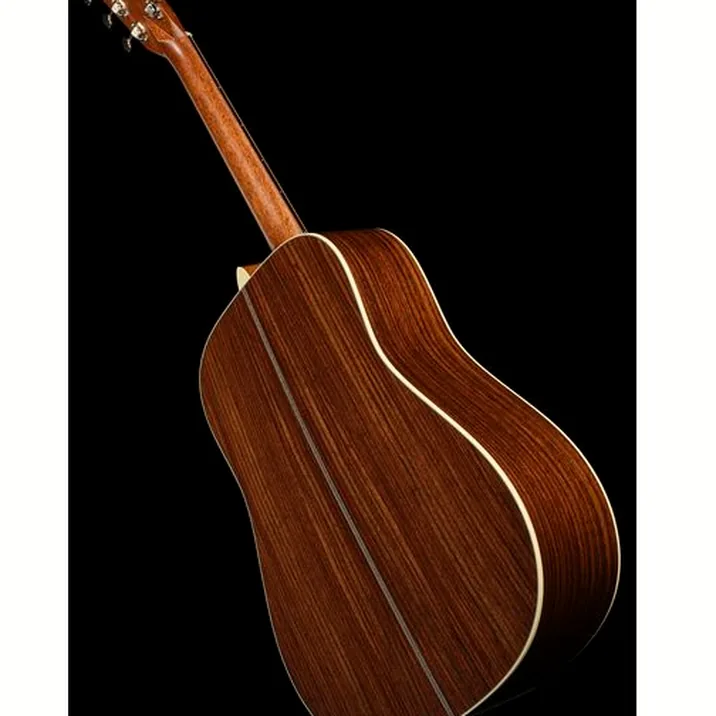 Martin Guitar D-28 Billy Strings