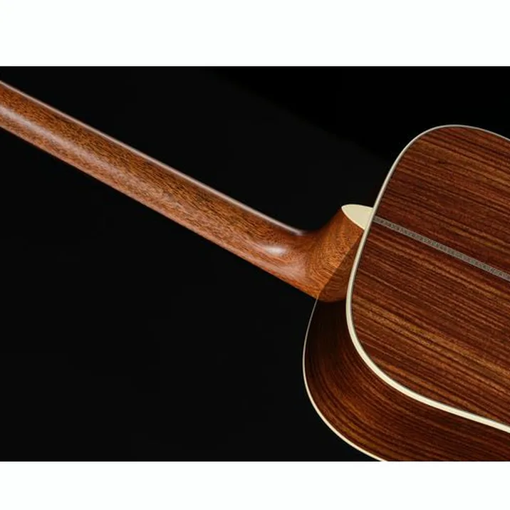 Martin Guitar D-28 Billy Strings