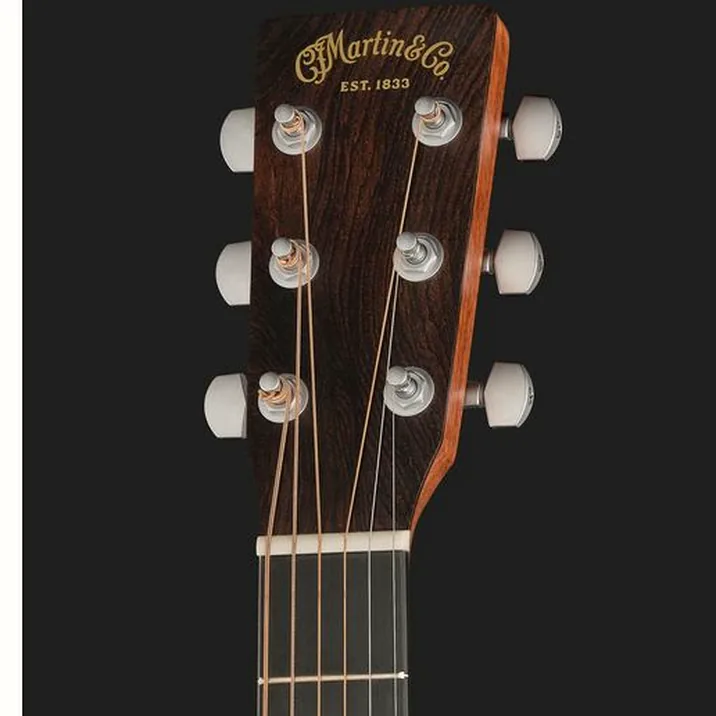 Martin Guitar D Jr E