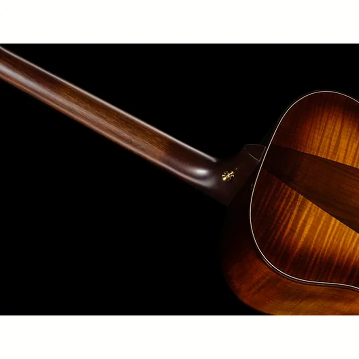 Martin Guitar GPE Inception Maple