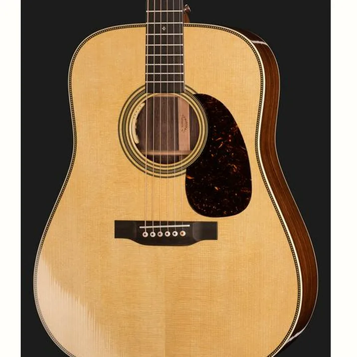 Martin Guitar HD28E LRB