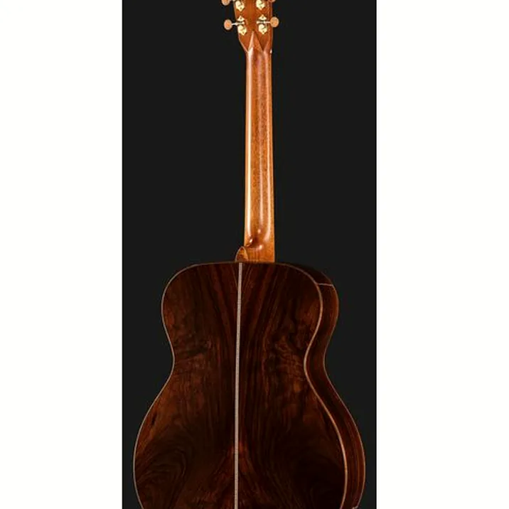 Martin Guitar NAMM 2025 Custom Shop OM