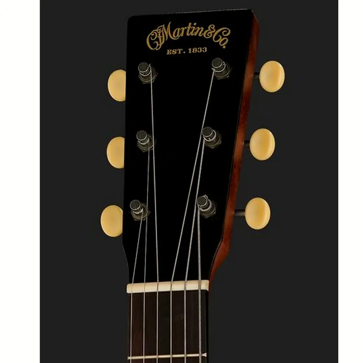 Martin Guitars 000 17L Whiskey Sunset Left