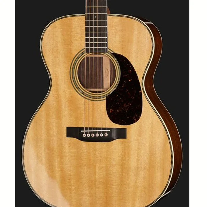 Martin Guitar 00028
