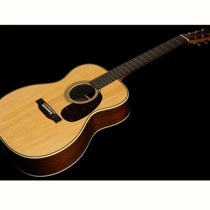 Martin Guitar 00028