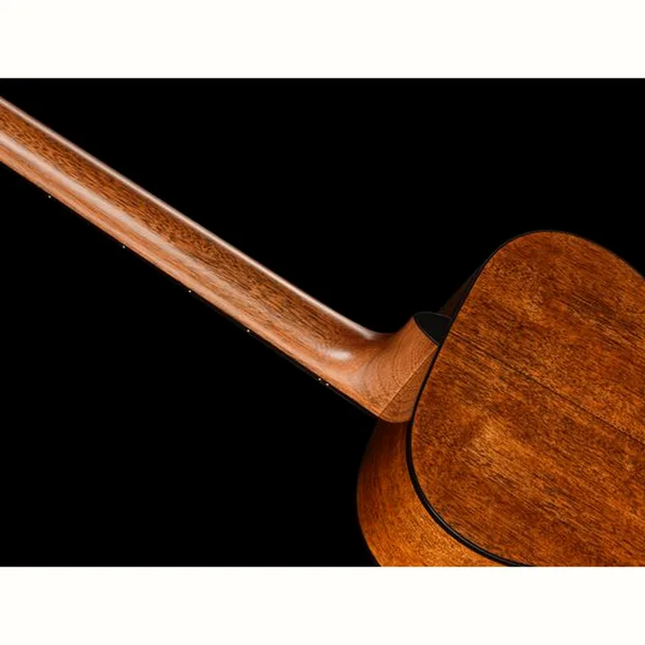 Martin Guitar 0018 LH