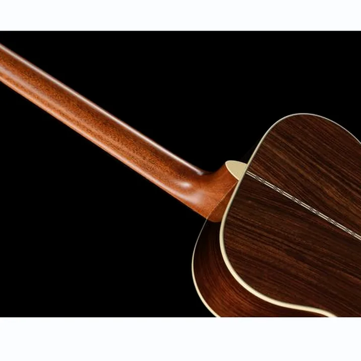 Martin Guitar 0028