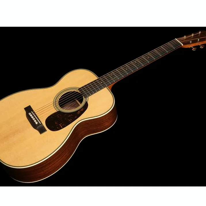 Martin Guitar 0028