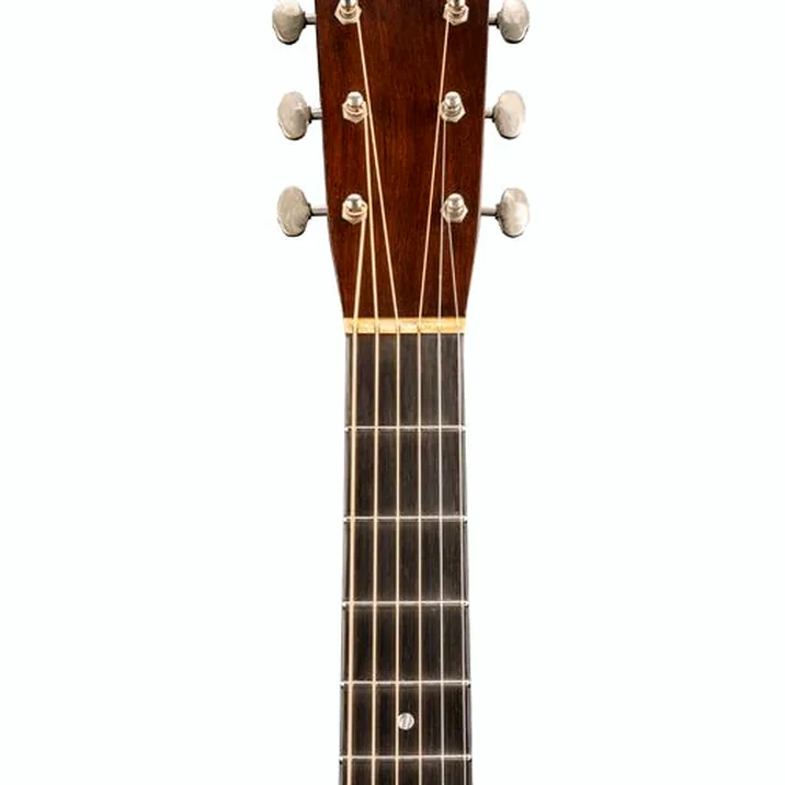 Martin Guitars D-18 Authentic 1937 Aged