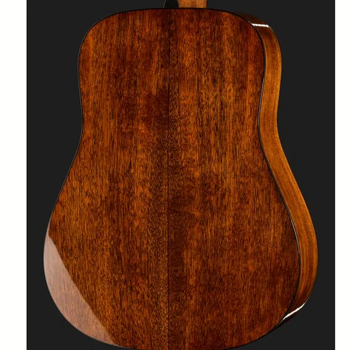 Martin Guitars D 18