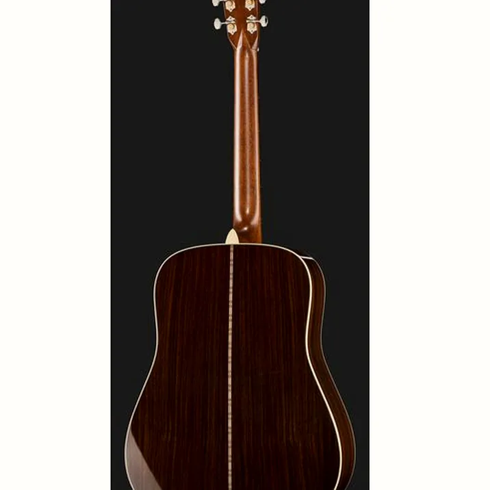 Martin Guitars D-28