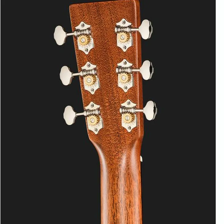 Martin Guitar D18 Ambertone