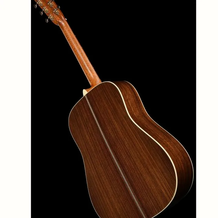 Martin Guitar HD28 Ambertone