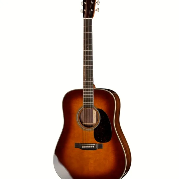 Martin Guitar HD28 Ambertone