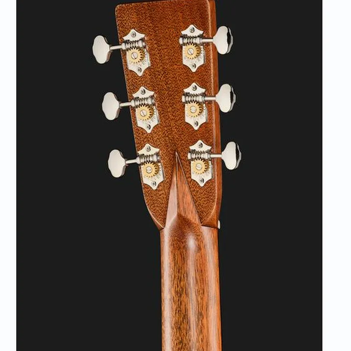 Martin Guitar HD28 Ambertone LH