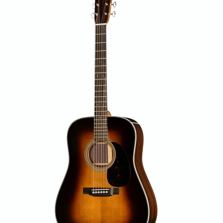 Martin Guitar HD28 Sunburst