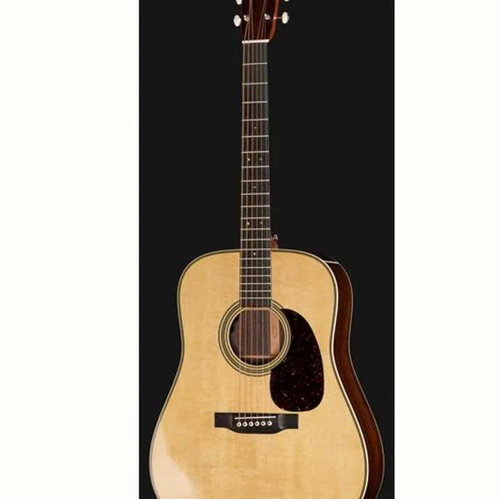 Martin Guitar HD28E