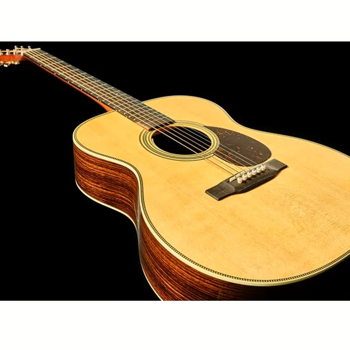 Martin Guitar OM28E LRB