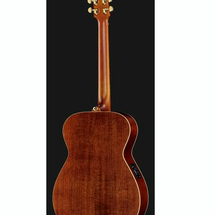 Maton EBG808 Nashville