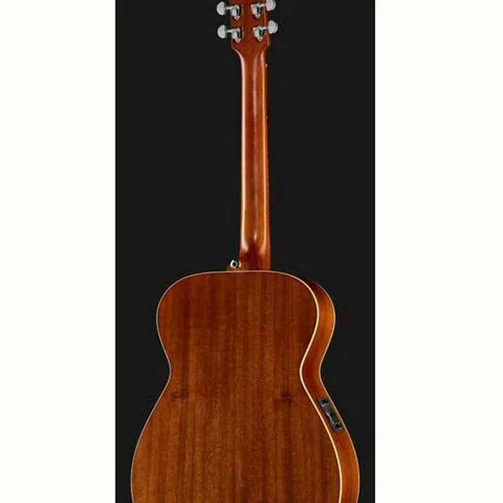 Maton EBG808 Tommy Emmanuel