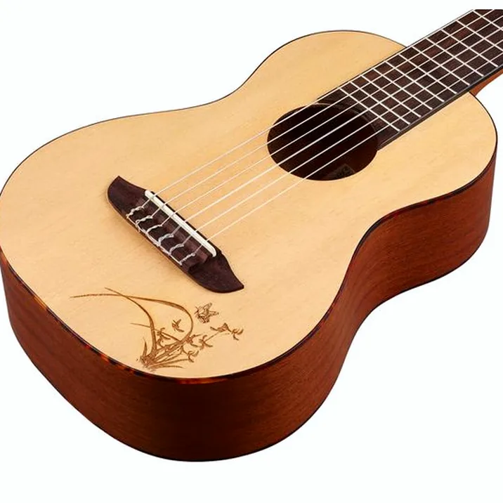 Ortega RGL5 Guitarlele