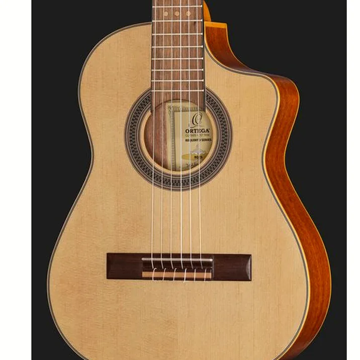 Ortega RQ25 Requinto