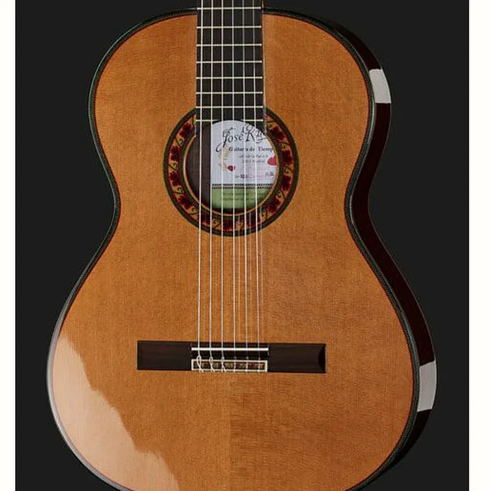 Ramirez Guitarra Del Tiempo Cedar