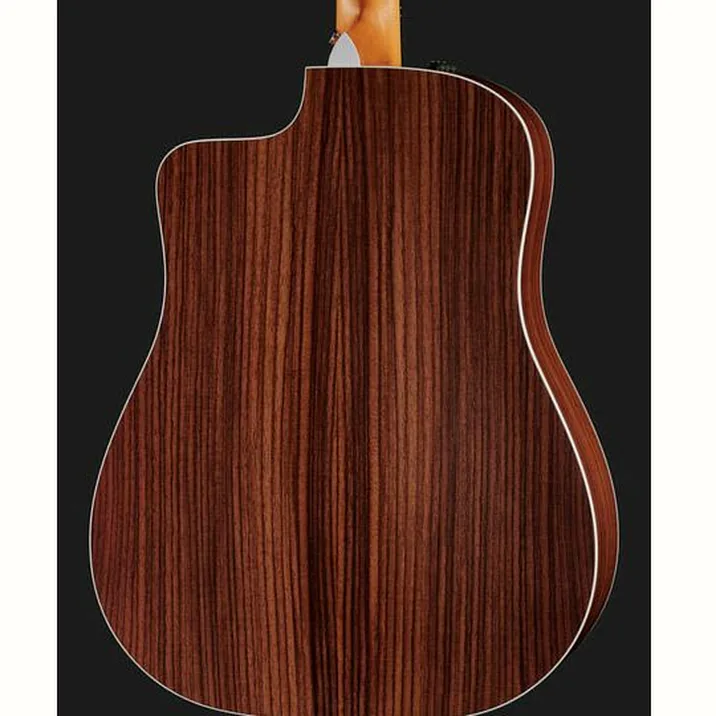 Taylor 210Ce 483302
